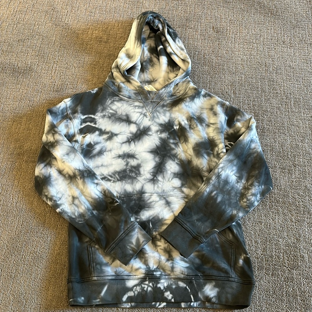 Tie dye lululemon limited scuba sweatshirt